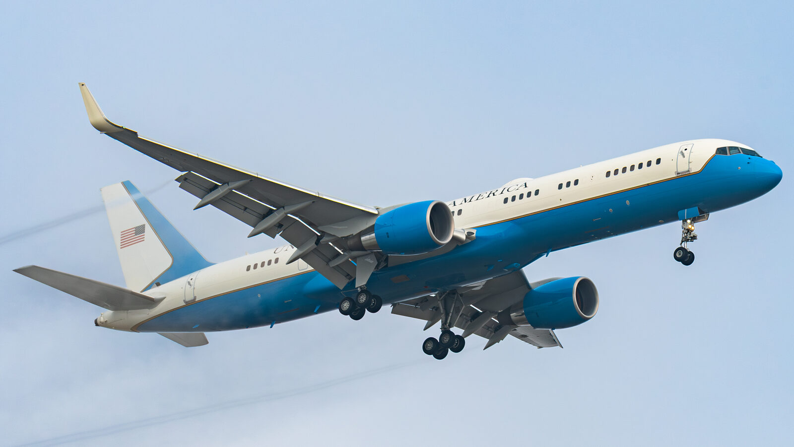 Boeing C-32 United States of America à l'atterrissage à Zurich